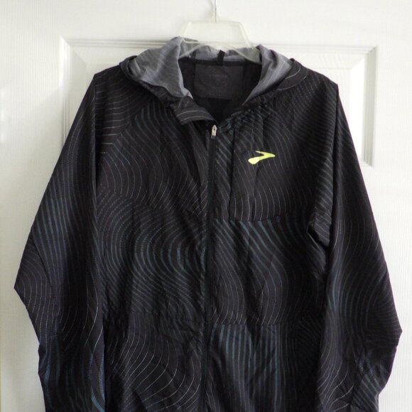 Brooks Mens Canopy Lightweight Performance Running Jacket Size Medium Black Blue - Picture 1 of 9